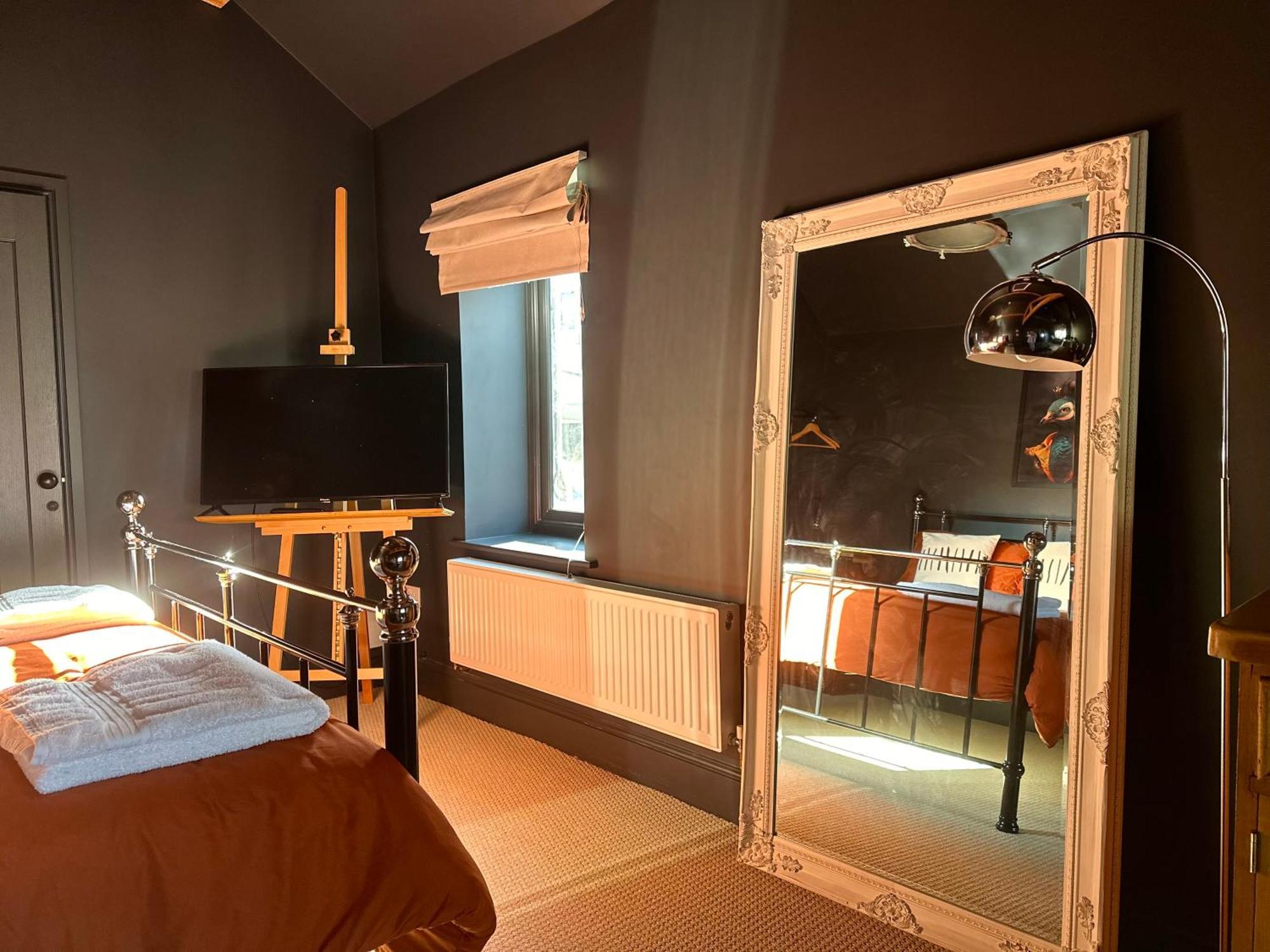 The Balmoral Coach House Villa Morecambe Bagian luar foto
